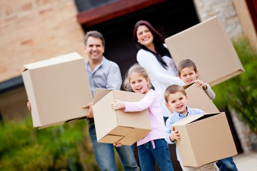 Commercial moving truck by Manwithvan in Wimbledon